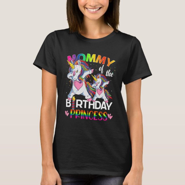 Mummy of The Birthday Princess Girls Party Event d T-Shirt (Front)