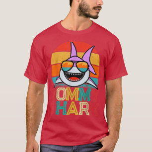 Mummy Shark For Moms & Grandmas Gifts For Mothers T-Shirt