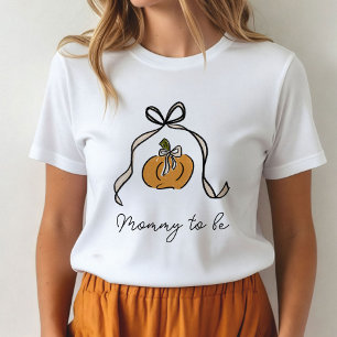 Mummy to Be Halloween Pumpkin Ribbon Baby Shower T-Shirt