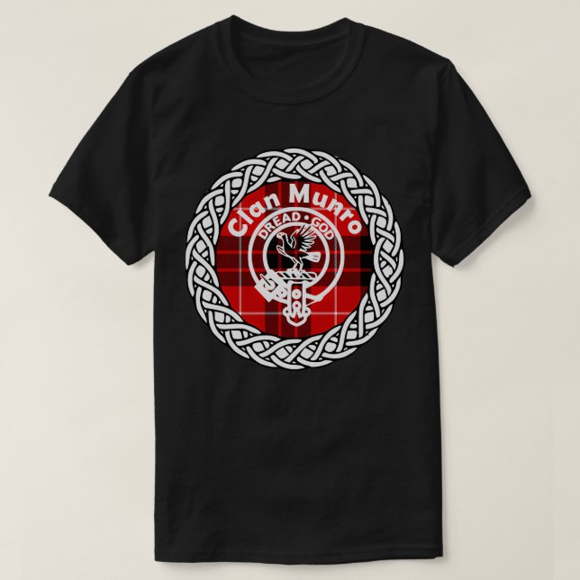 Munro Scottish Clan surname last name tartan crest T-Shirt (Design Front)