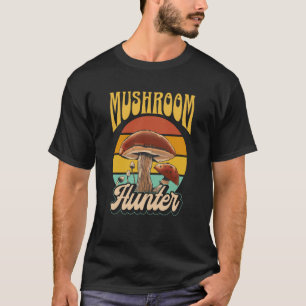 Mushroom Hunter Picking Collect Picker Collecting T-Shirt