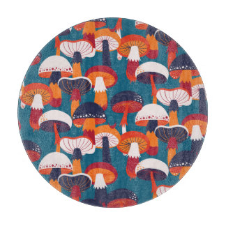 Mushrooms variety, vintage seamless illustration. cutting board