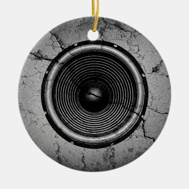 Music speaker on a cracked wall ceramic tree decoration (Front)