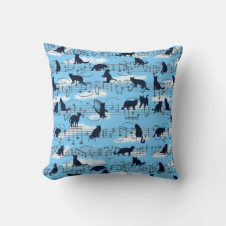 musical kittens cushion