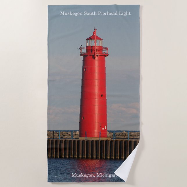 Muskegon South Pierhead Light beach towel (Front)