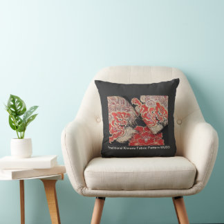 MUSOオリジナルクッション　かっこいい獅子と牡丹 CUSHION
