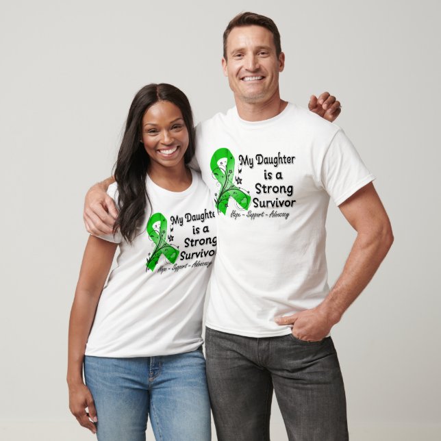 My Daughter is a Strong Survivor Green Ribbon T-Shirt (Unisex)