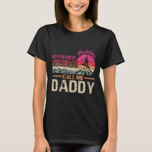 My Favourite Snowboarding Buddies Call Me Daddy Vi T-Shirt