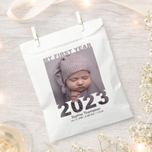 My First Year 2023 Modern Cutout Baby Photo White Favour Bags