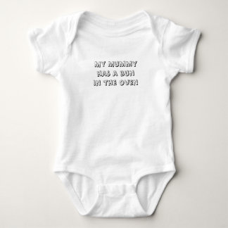 My Mummy has a bun in the oven Baby Bodysuit Black
