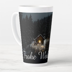 Mystische Hütte im tiefen Wald, Weihnachten Latte Mug