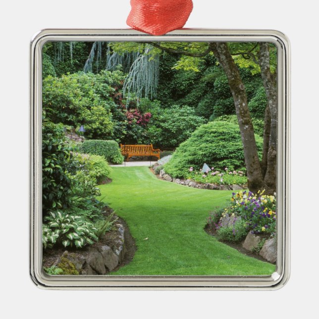 N.A., Canada, British Columbia, Vancouver 4 Metal Tree Decoration (Front)