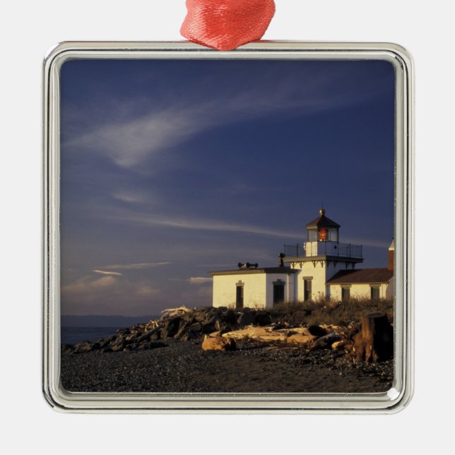 N.A., USA, Washington, Seattle Westpoint Metal Tree Decoration (Front)
