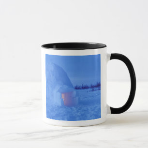 NA, Canada, Manitoba, Churchill. Arctic igloo Mug