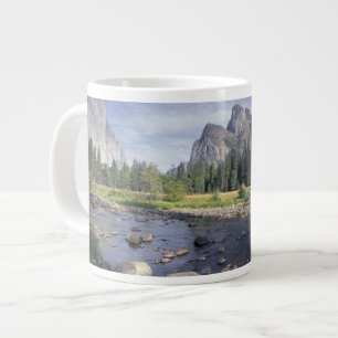 NA, USA, California, Yosemite NP, Valley view Large Coffee Mug