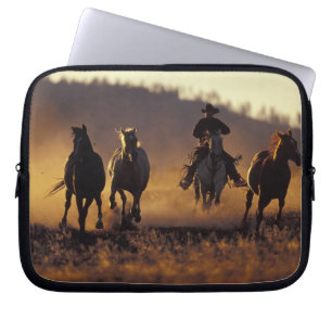 NA, USA, Oregon, Seneca, Ponderosa Ranch, Cowboy 2 Laptop Sleeve