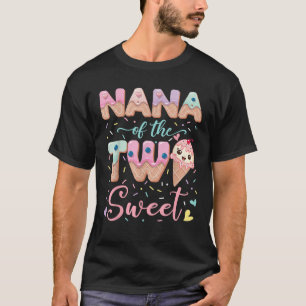 Nana Of The Two Sweet Ice Cream Lover 2Nd Birthday T-Shirt