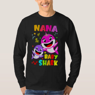 Nana Shark Birthday Nana Shark  Family Mother's Da T-Shirt