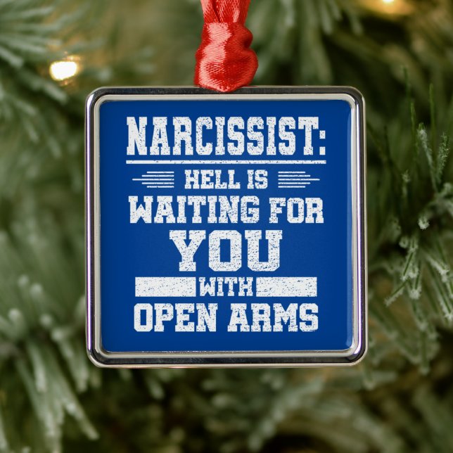 Narcissist     metal tree decoration (Tree)