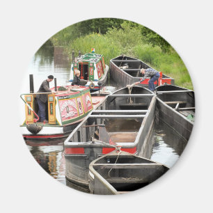 NARROWBOATS ON THE CANAL MAGNET