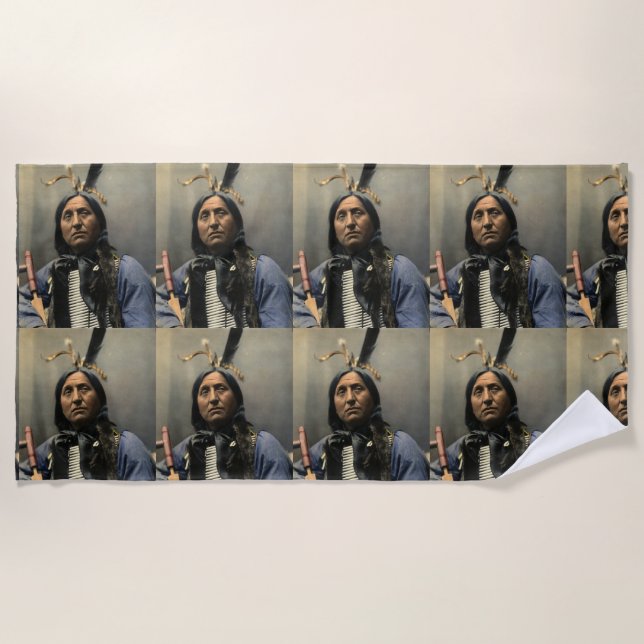 NATIVE AMERICAN INDIAN CHIEF Beach Towels (Front)