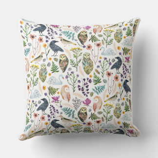 Nature-Inspired Botanical Pattern Decorative Throw Cushion