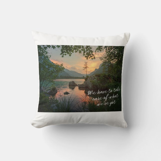 Nature-Inspired Comfort: The Perfect Pillow for Re (Front)