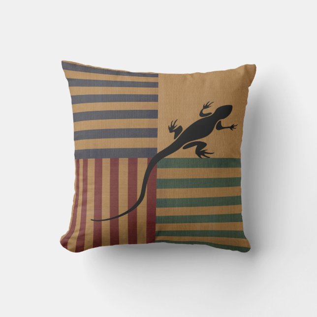 Nautical Burlap  Gecko Lizard Outdoor Cushion (Front)