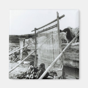 Navajo weavers, c.1914 magnet