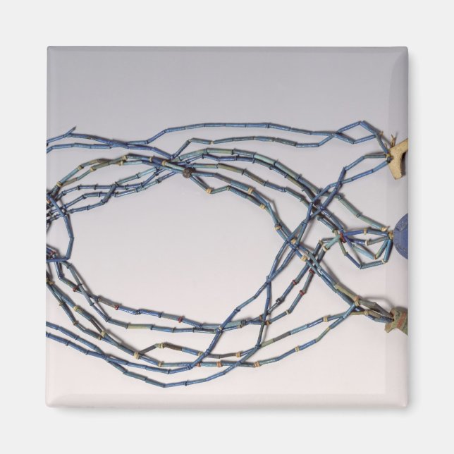 Necklace, found on a mummy magnet (Front)