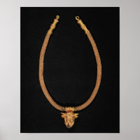 Necklace with a human-headed pendant
