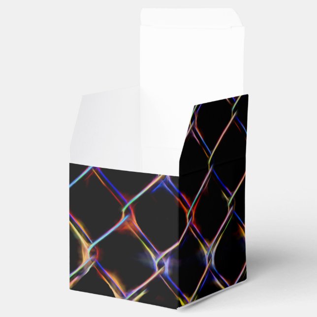 Neon Chain Link Favour Box (Opened)