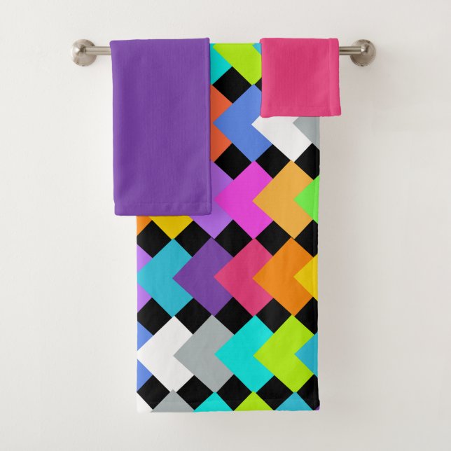 Neon Diamonds Bath Towel Set (Insitu)