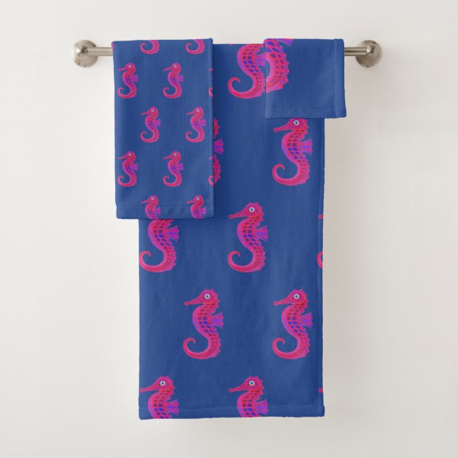 Neon Seahorse towel set (Insitu)