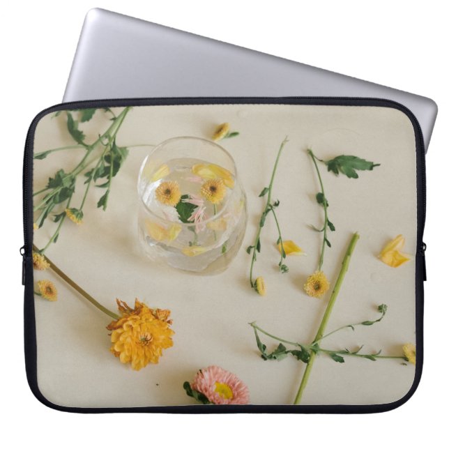Neoprene Laptop Sleeve 15 inch (Front)