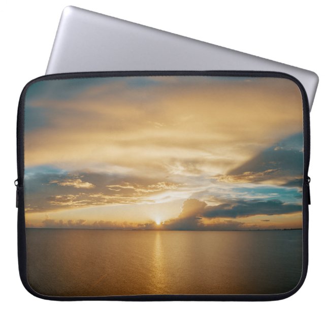 Neoprene Laptop Sleeve 15 inch (Front)