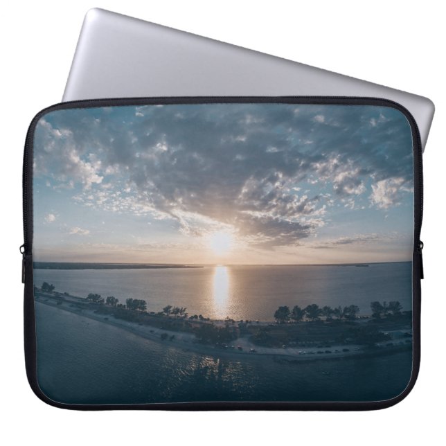 Neoprene Laptop Sleeve 15 inch (Front)