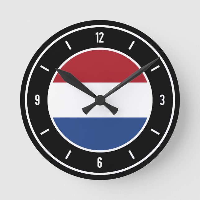 Netherlands Flag Elegant Round Clock (Front)