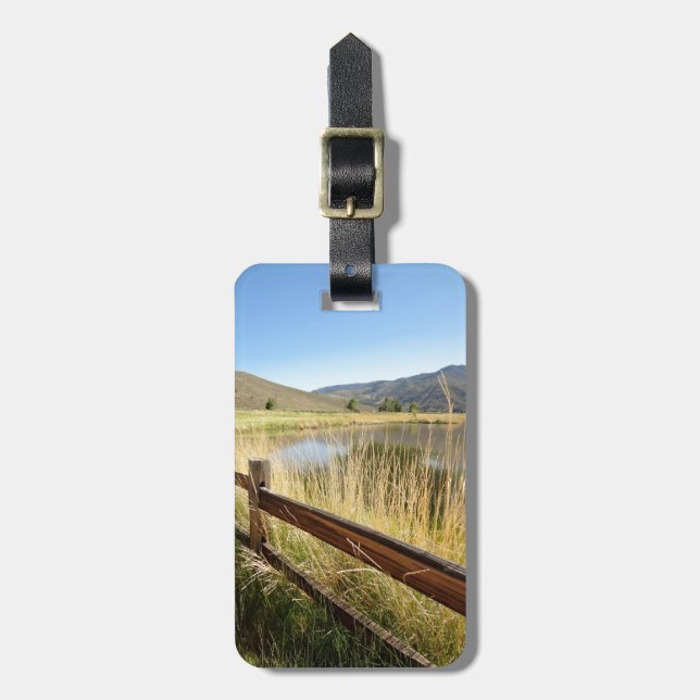 Nevada Wilderness Personalised Luggage Tag (Front Vertical)