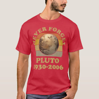 Never Forget Pluto Retro Vintage Sunset Funny Spac T-Shirt