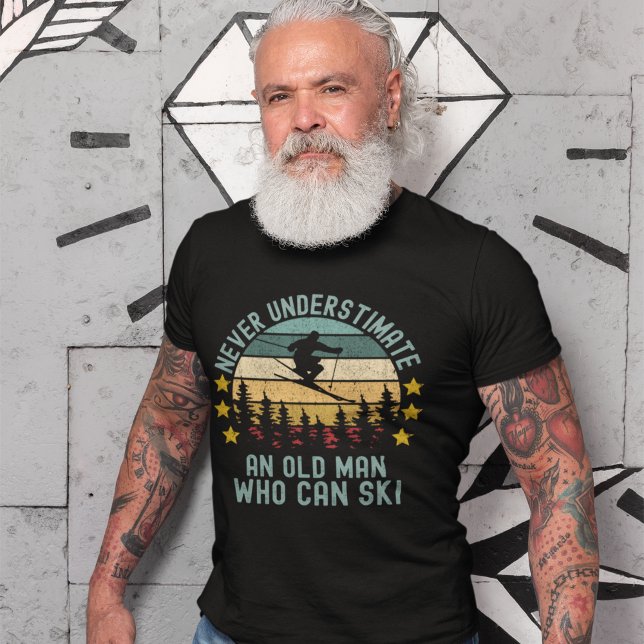 Never Understimate an Old man Who Can Ski T-Shirt (Creator Uploaded)