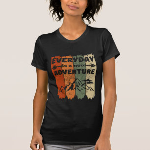 New adventure hiking lovers gift retro mountain T-Shirt