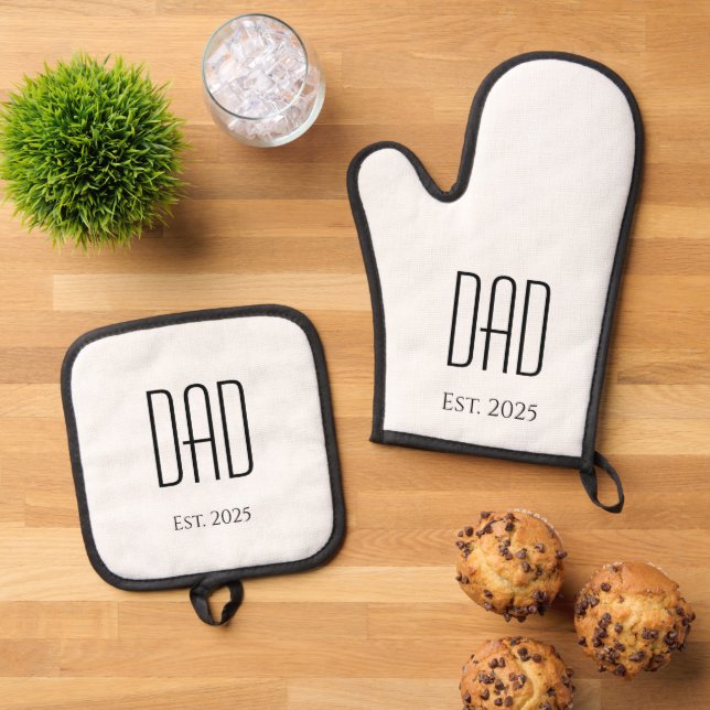 New Dad Father's Day Simple Minimalist Oven Mitt & Pot Holder Set (Top Down)