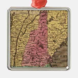 New England 4 Metal Tree Decoration
