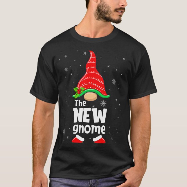 New Gnome Matching Family Group Christmas Party Pa T-Shirt (Front)
