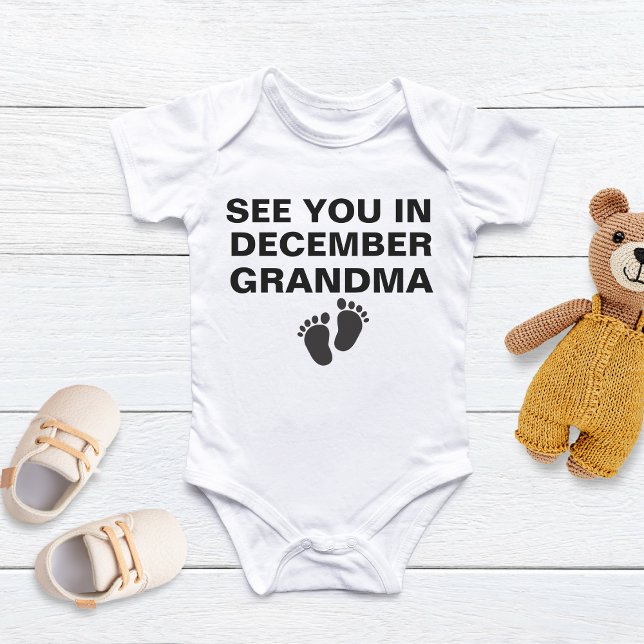 New Grandma,  Pregnancy Announcement to Grandma Baby Bodysuit (Creator Uploaded)