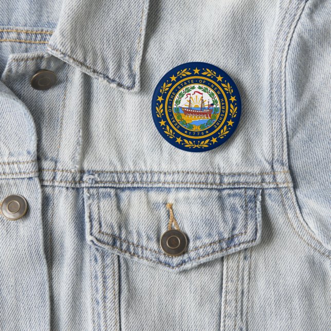 New Hampshire flag 6 Cm Round Badge (In Situ)