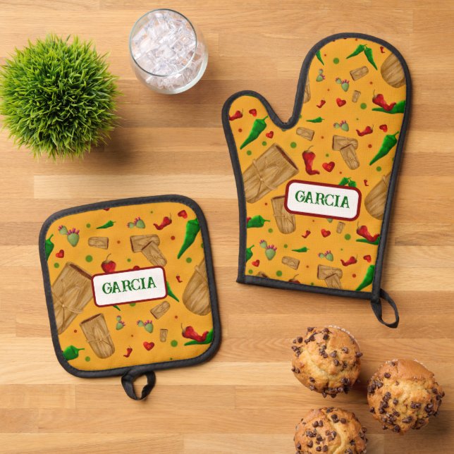 New Mexico Red & Green chile Tamales Zia Nopales Oven Mitt & Pot Holder Set (Top Down)
