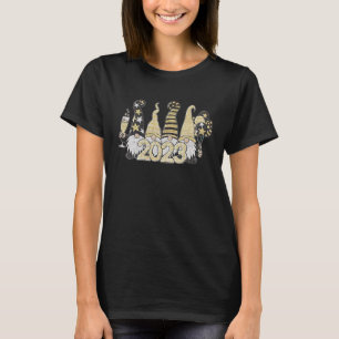 New Year 2023 Gnomes Family Cheers Party NYE T-Shirt