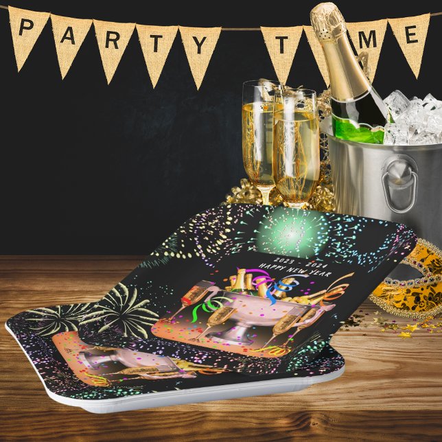 New Year’s Eve Party Spirits Black Background Paper Plate (New Year’s Eve Party Spirits Black Background Paper Plates)
